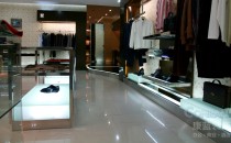 HOPTAHE 專(zhuān)賣(mài)店商品陳列區(qū)域局部細(xì)節(jié)